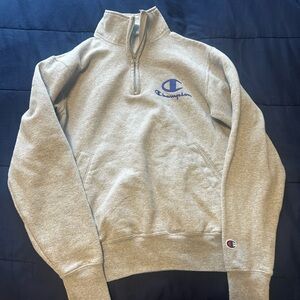 Champion Men's Gray Quarter-Zip Sweater
